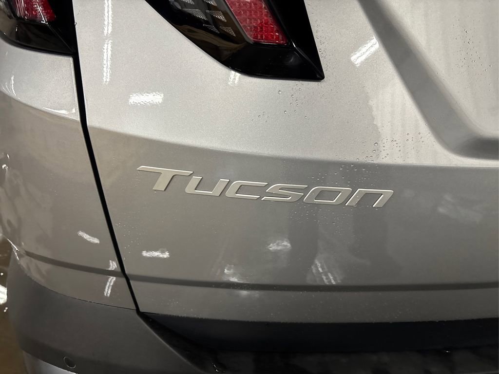 New 2026 Hyundai Tucson Limited image 14