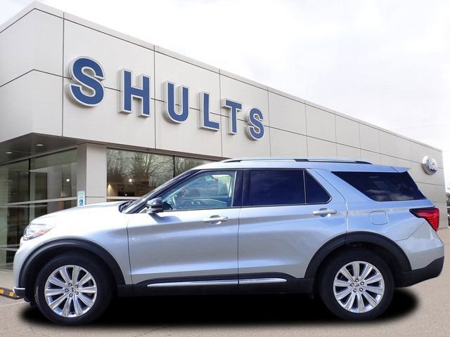 Certified 2025 Ford Explorer Platinum w/ LUX Leather Package image 2
