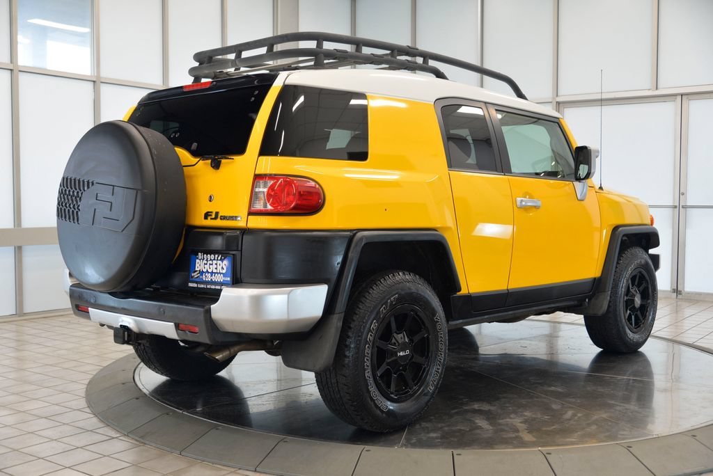 Used 2007 Toyota FJ Cruiser 4WD w/ Upgrade Pkg 2 image 8