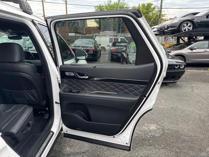 Used 2021 Hyundai Palisade Calligraphy w/ Cargo Package AWD/4WD image 15