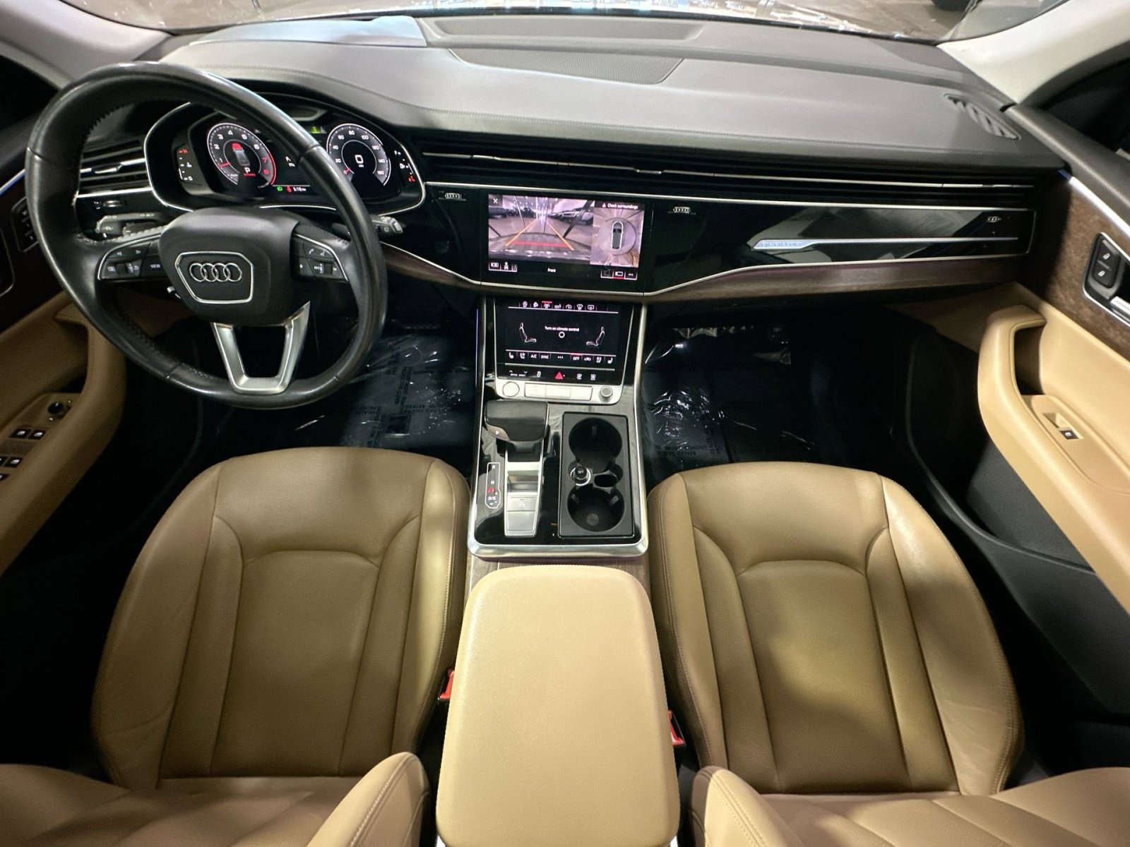 Used 2019 Audi Q8 Prestige image 32