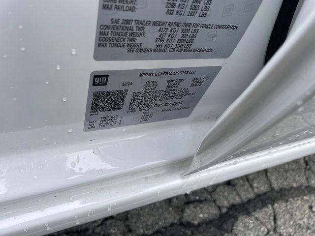 Used 2025 GMC Sierra 1500 SLT AWD/4WD image 21