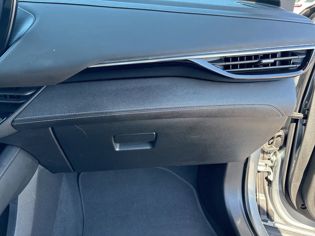 Used 2024 Buick Envision Preferred AWD/4WD image 19