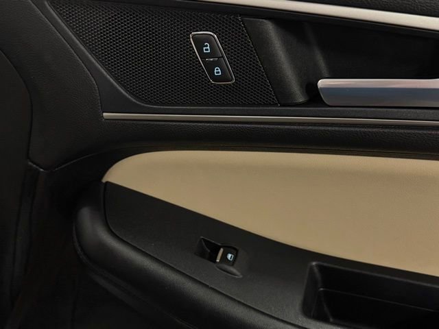 Used 2022 Ford Edge SEL w/ Convenience Package image 16