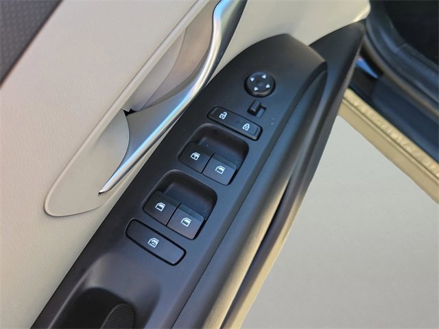 Used 2023 Hyundai Tucson SE image 13