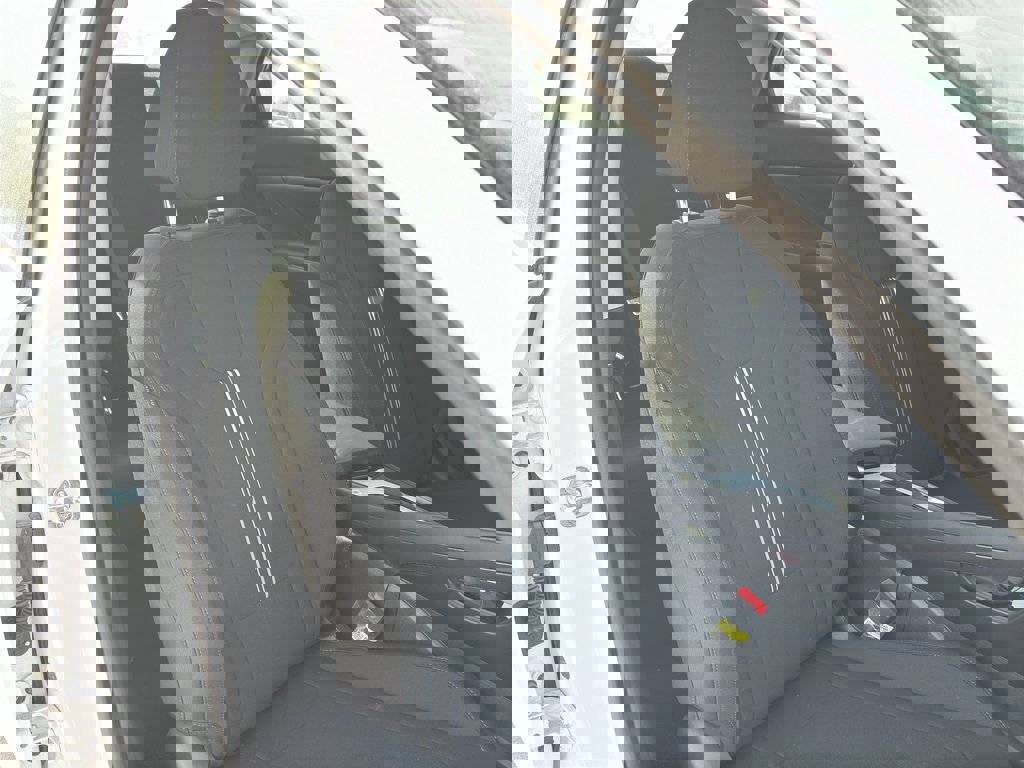 New 2025 Hyundai Elantra Blue image 27