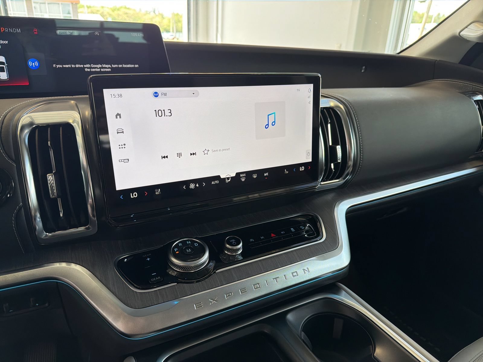 New 2026 Ford Expedition Max Platinum w/ Platinum Ultimate Package AWD/4WD image 28
