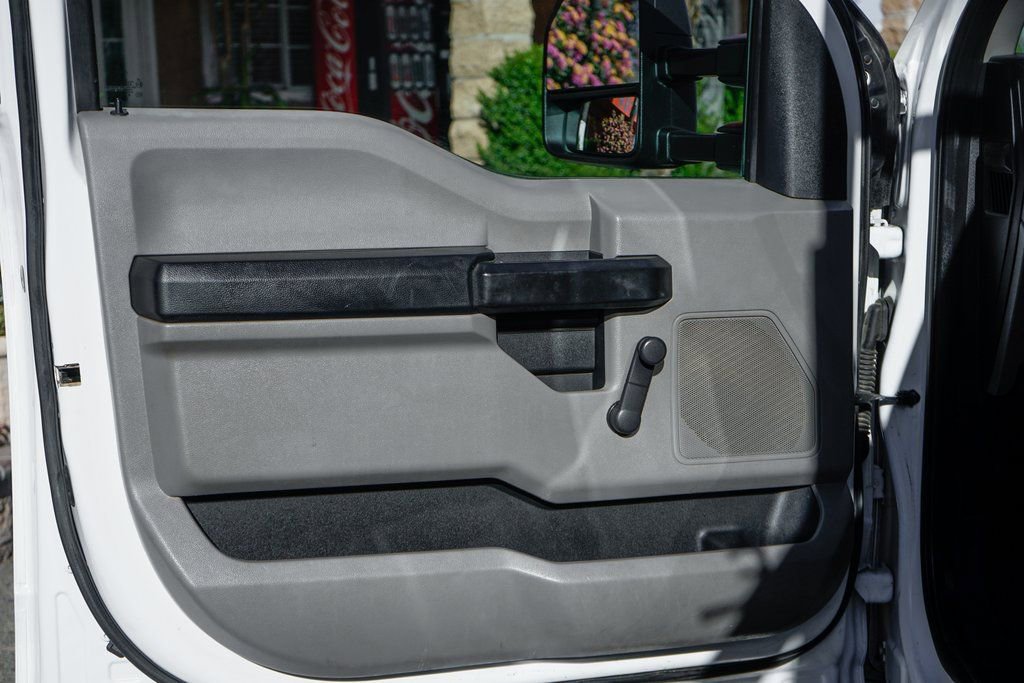 Used 2019 Ford F550 4x4 Crew Cab Super Duty image 15