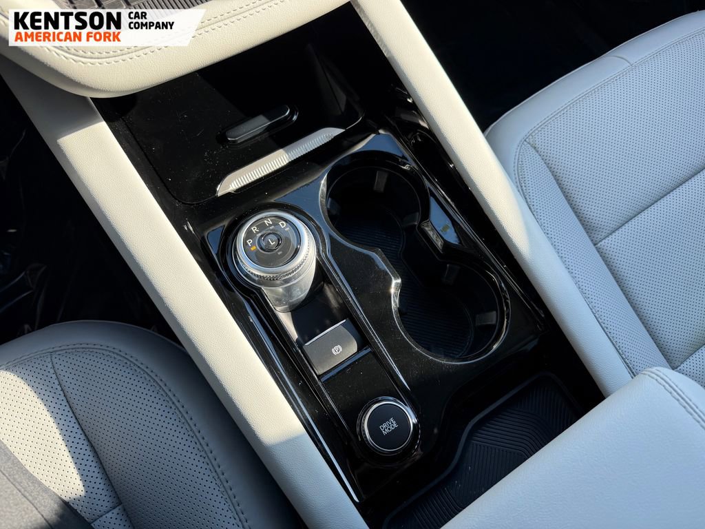 Used 2025 Ford Explorer Platinum w/ LUX Leather Package image 26