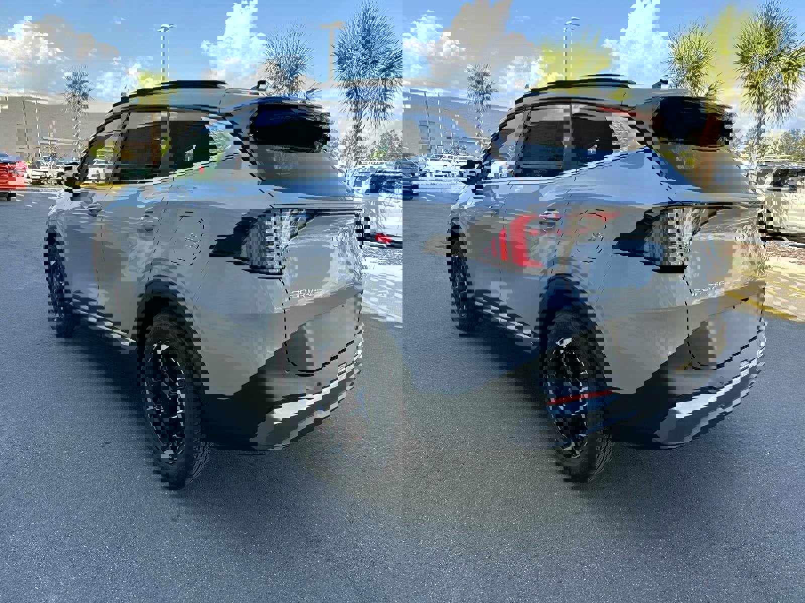 New 2026 Kia Sportage EX image 5