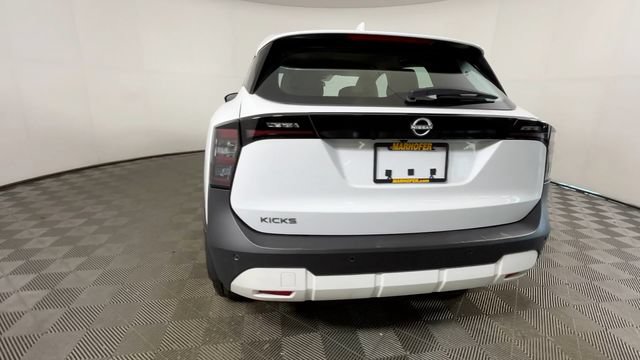 Used 2025 Nissan Kicks S FWD image 6