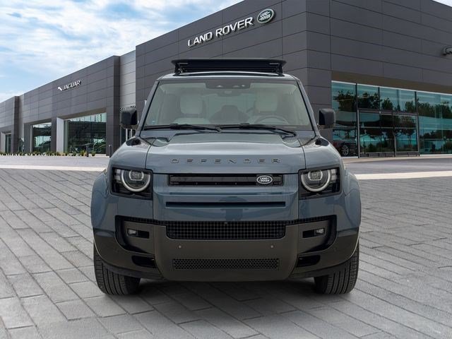 Certified 2026 Land Rover Defender 110 X-Dynamic SE AWD/4WD image 8