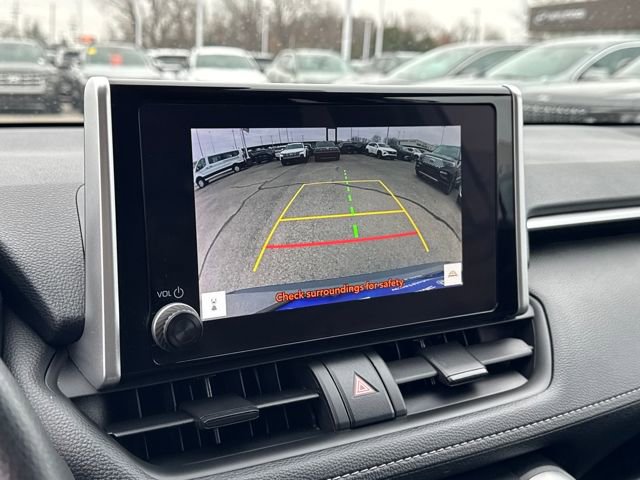 Used 2024 Toyota RAV4 XLE image 18