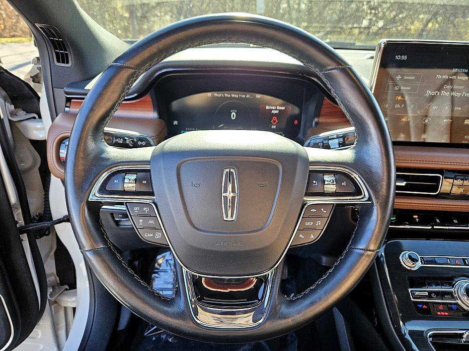 Used 2023 Lincoln Nautilus Reserve w/ Equipment Group 201A image 26