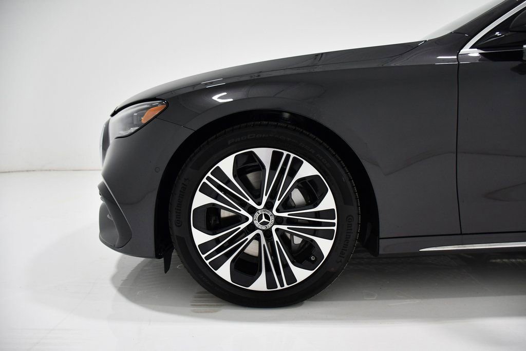 New 2026 Mercedes-Benz E 350 4MATIC Sedan image 6