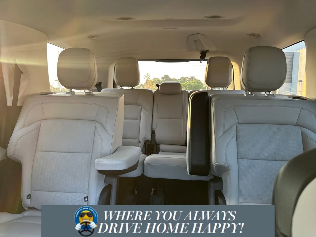 New 2026 Lincoln Navigator Premiere image 21