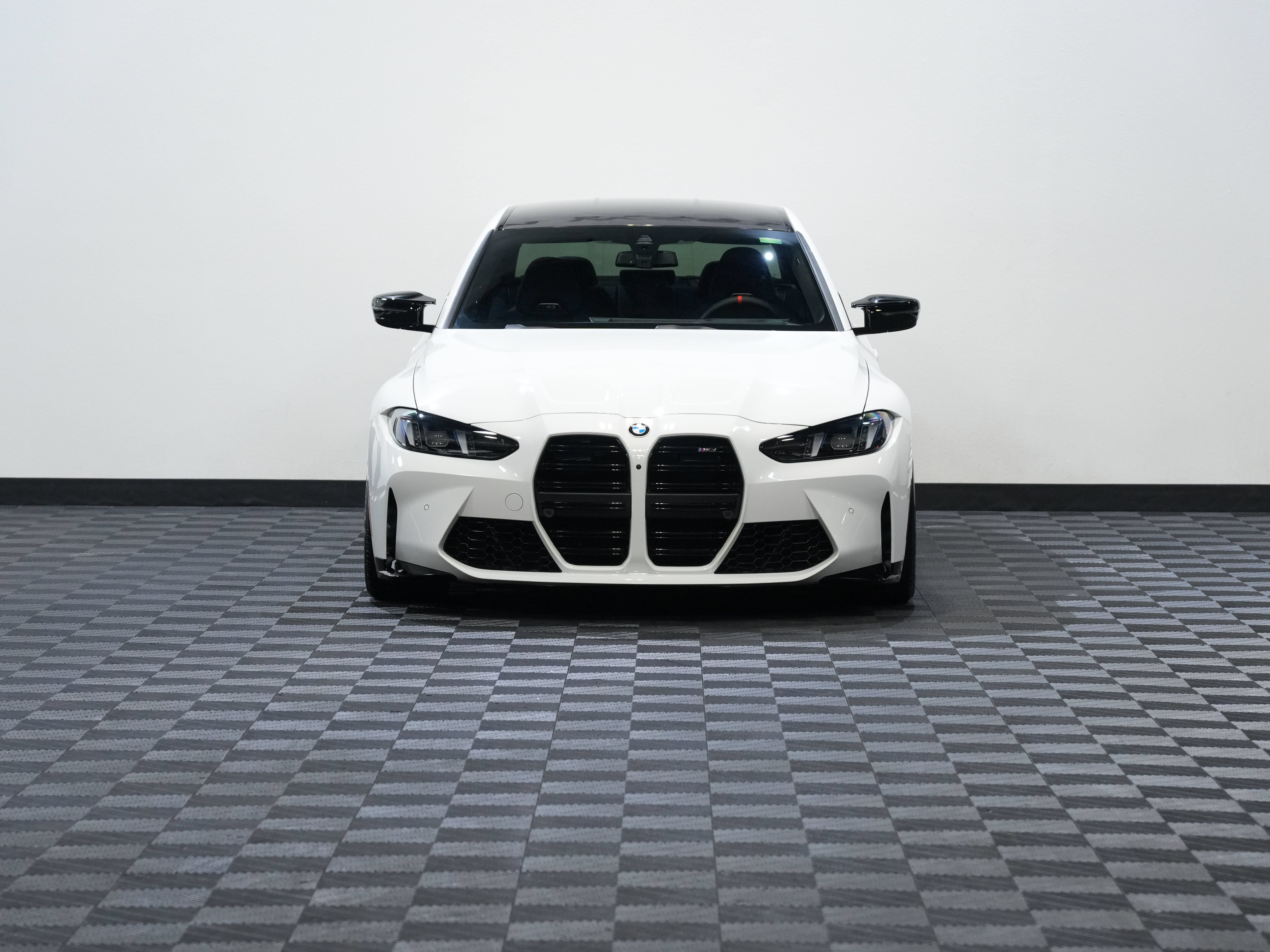 Used 2026 BMW M3 w/ Executive Package RWD image 4