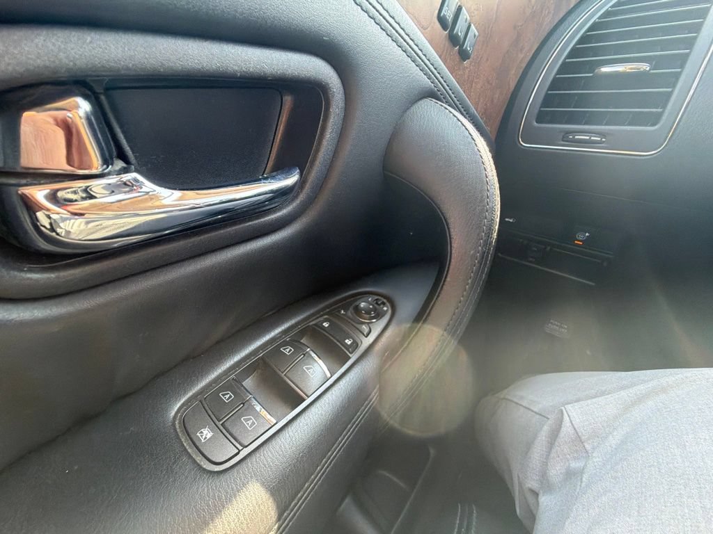 Used 2022 Nissan Armada SL AWD/4WD image 15