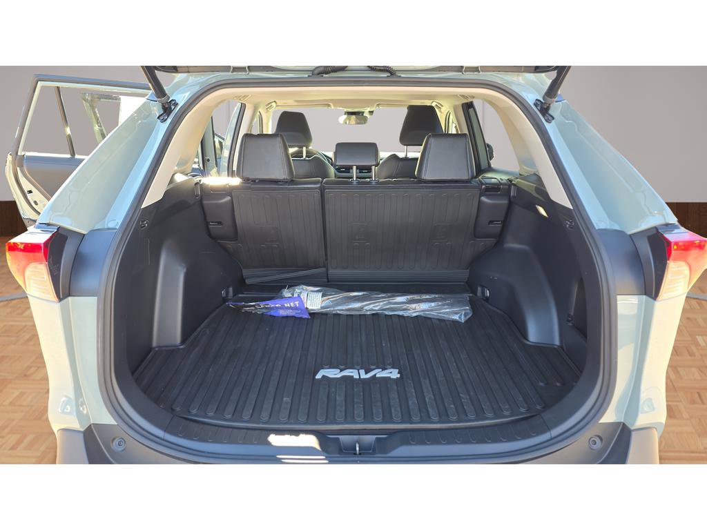 Certified 2023 Toyota RAV4 XLE Premium image 17