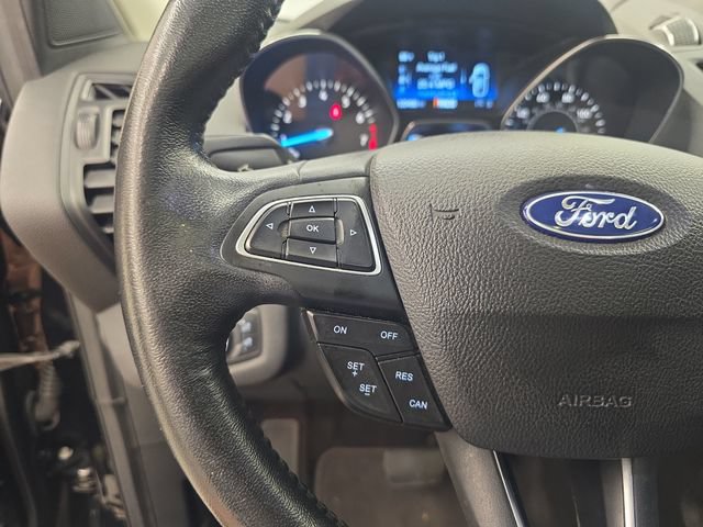 Used 2019 Ford Escape SEL AWD/4WD image 30