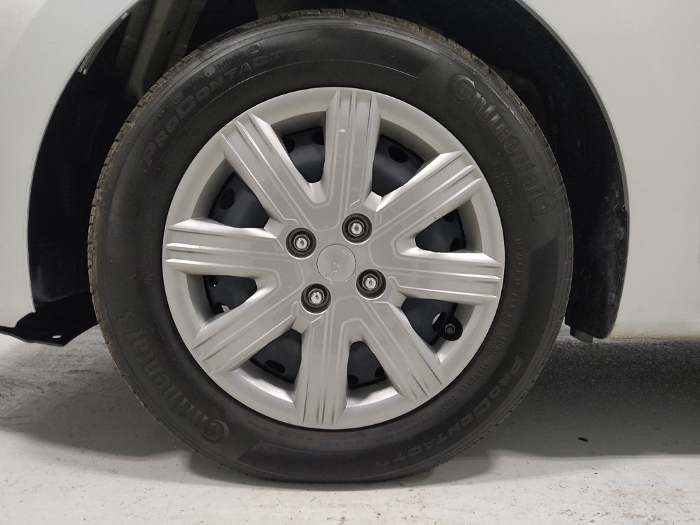 Used 2023 Kia Rio LX FWD image 31