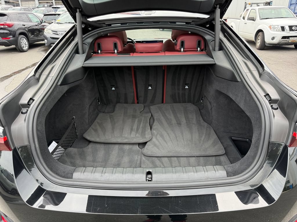 Used 2023 BMW i4 eDrive35 RWD image 25