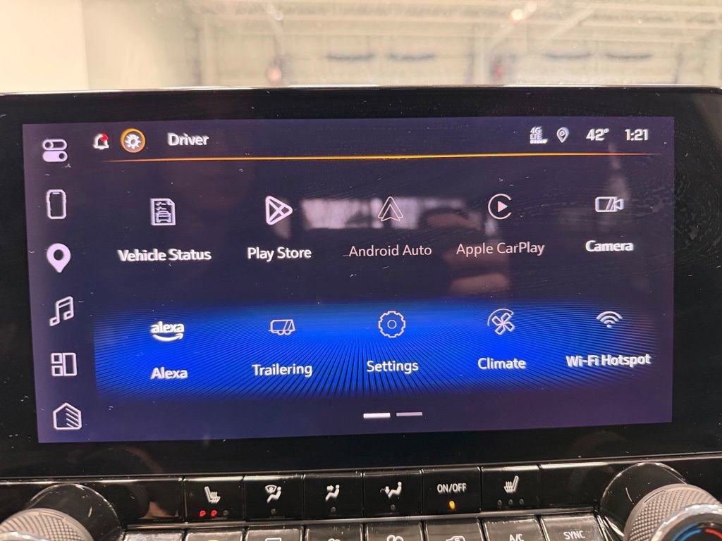 Used 2023 Chevrolet Colorado Z71 w/ Z71 Convenience Package 2 AWD/4WD image 36