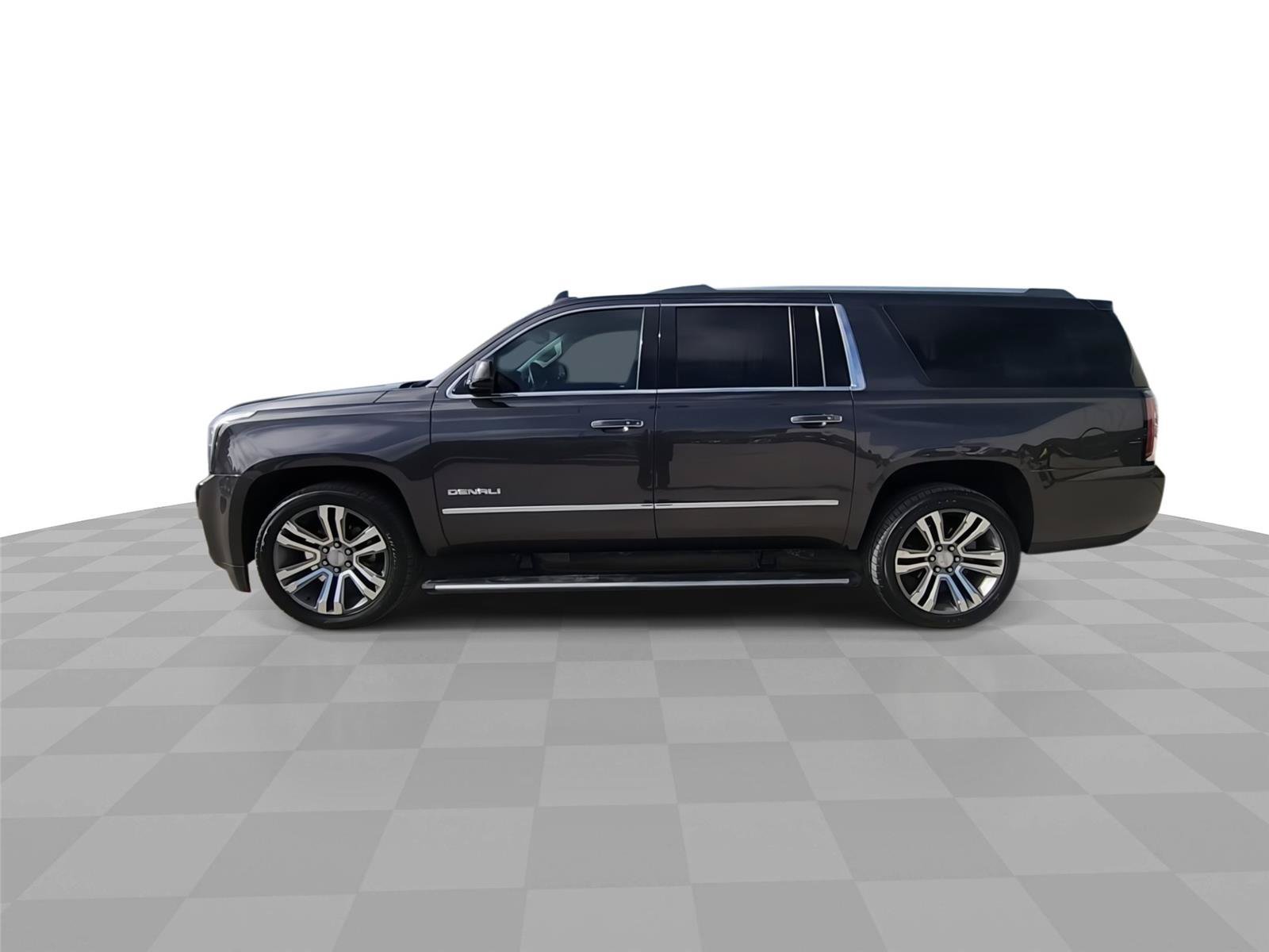 Used 2018 GMC Yukon XL Denali w/ Denali Ultimate Package RWD image 5