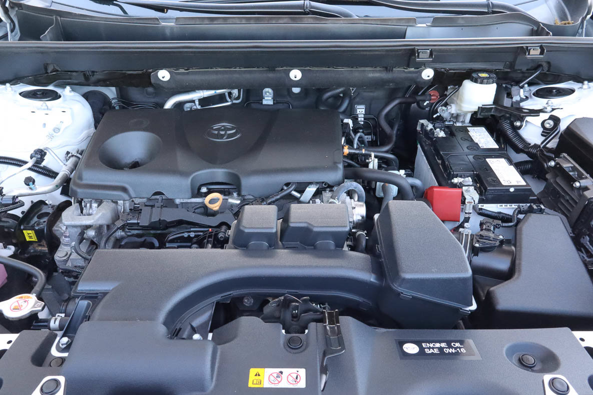 Used 2024 Toyota RAV4 XLE FWD image 18