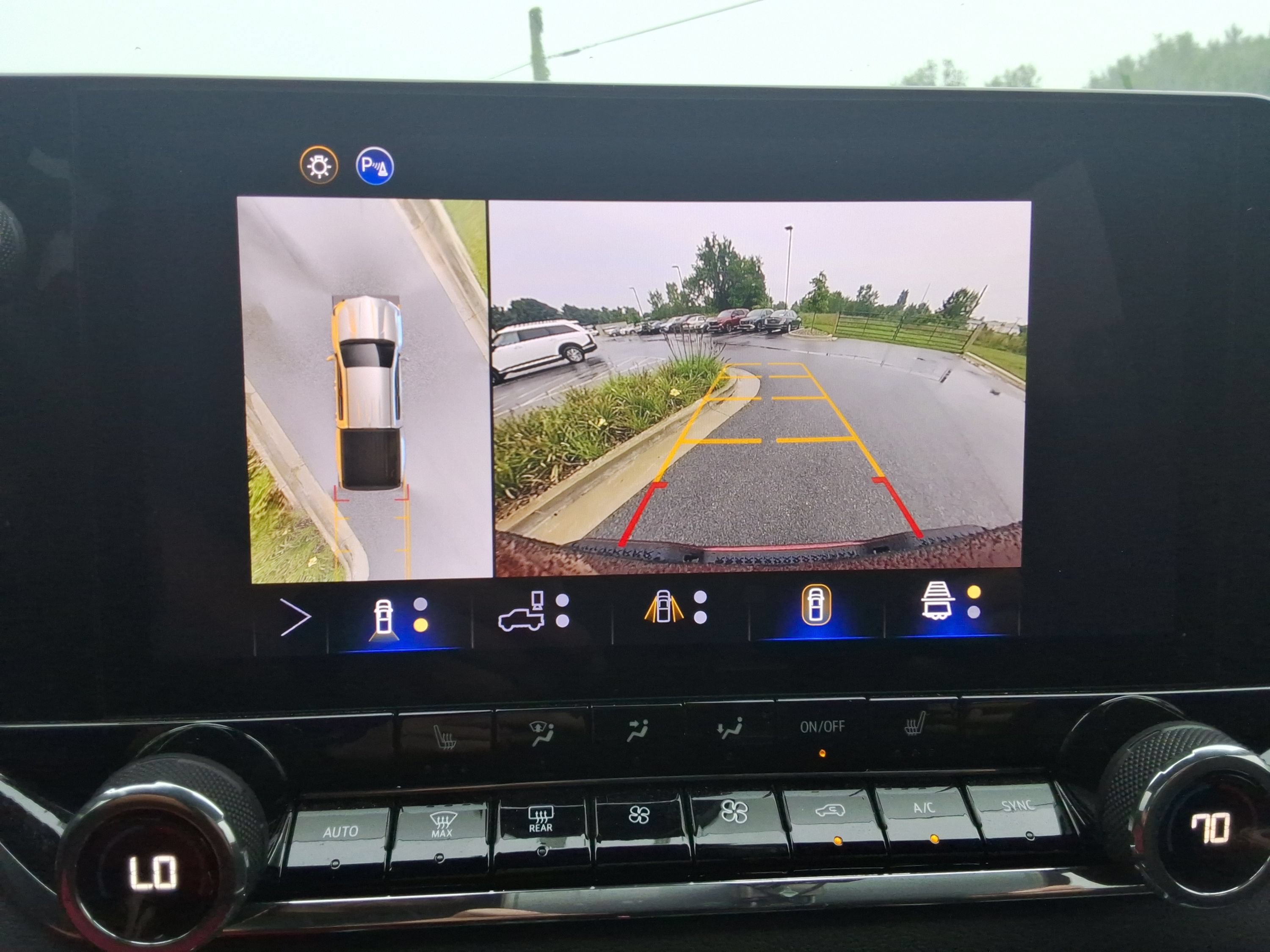 Used 2025 Chevrolet Colorado LT w/ LT Convenience Package AWD/4WD image 16