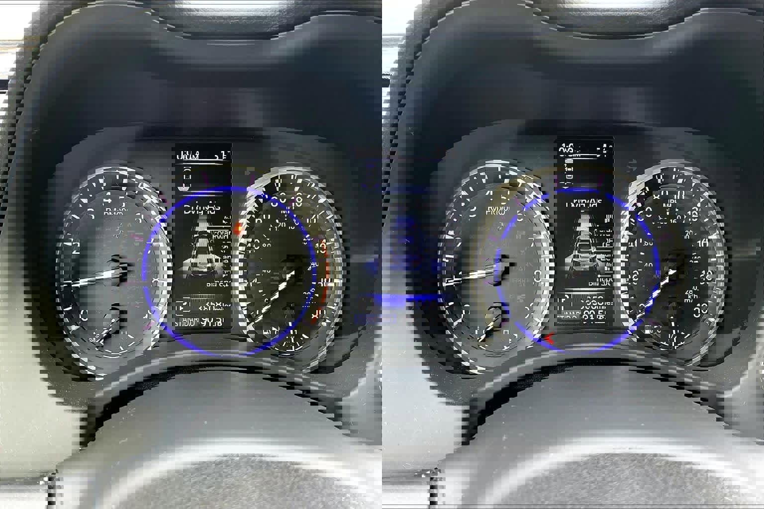 Used 2018 INFINITI Q60 3.0t Sport w/ Pro Active Package image 21