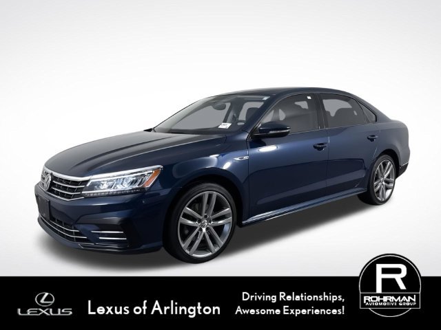 Used 2018 Volkswagen Passat 2.0T R-Line w/ R-Line Lighting Package FWD image 1