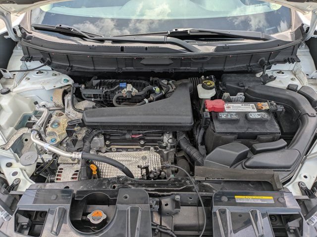 Used 2018 Nissan Rogue S FWD image 13