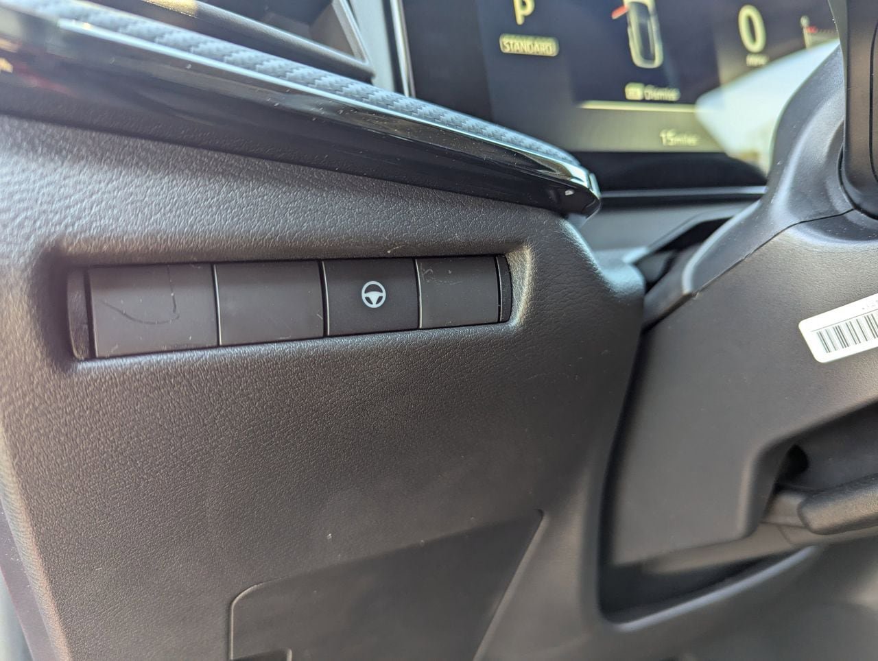 New 2026 Nissan Kicks SR w/ Cold Weather Package image 16
