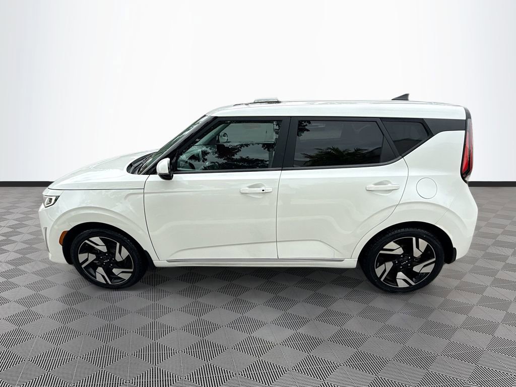 Used 2024 Kia Soul GT-Line w/ GT-Line Technology Package image 5