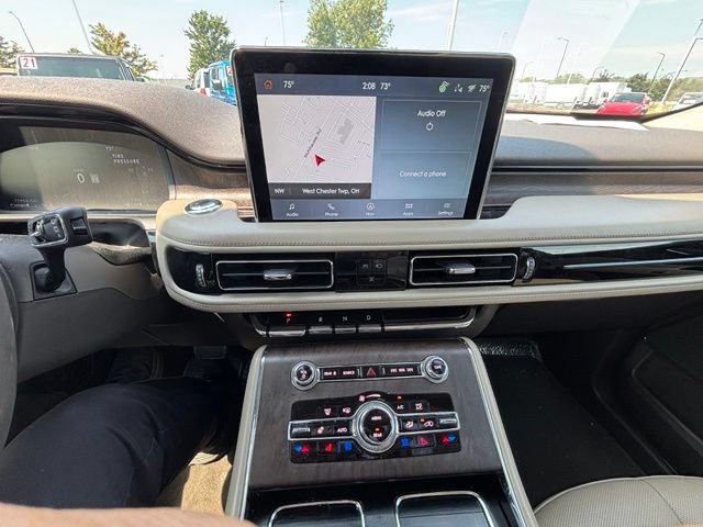 Used 2021 Lincoln Aviator Reserve w/ Equipment Group 201A AWD/4WD image 25
