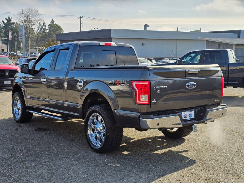 Used 2015 Ford F150 XLT w/ Equipment Group 302A Luxury image 5