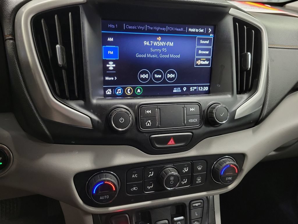 Used 2020 GMC Terrain SLT w/ Preferred Package FWD image 15
