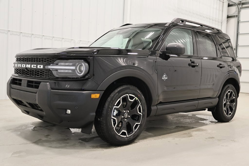 New 2025 Ford Bronco Sport Outer Banks w/ Outer Banks Tech Package+ image 4