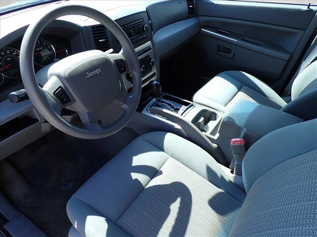 Used 2007 Jeep Grand Cherokee Laredo AWD/4WD image 10