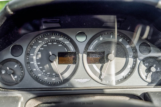 Used 2015 Aston Martin V8 Vantage GT RWD image 41