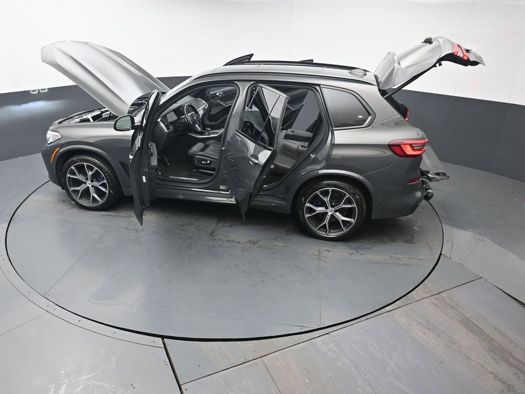 Used 2023 BMW X5 M50i w/ Executive Package AWD/4WD image 42