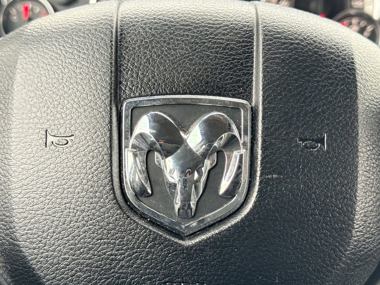 Used 2017 RAM 1500 Big Horn image 31