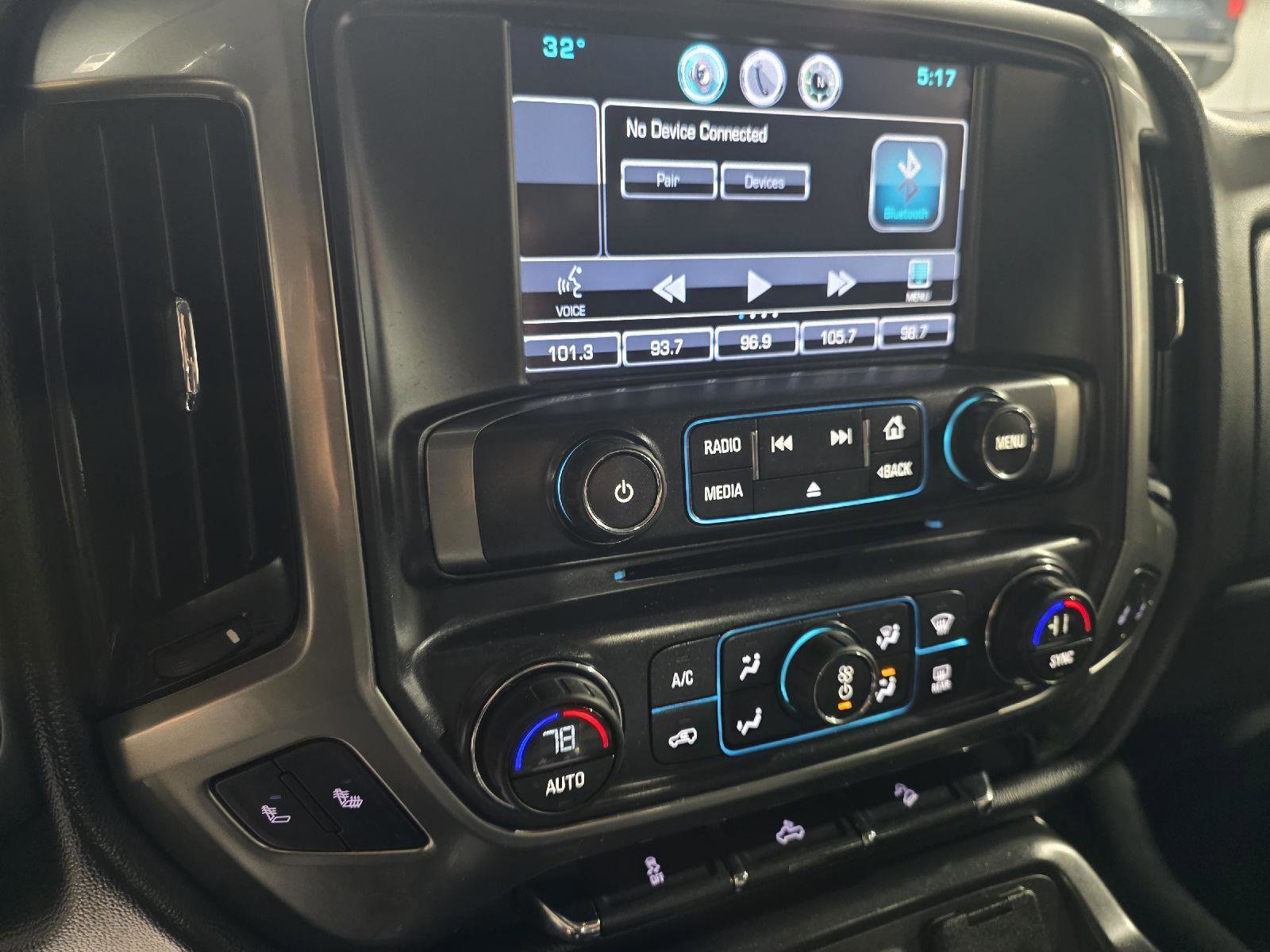 Used 2016 Chevrolet Silverado 1500 LT image 12