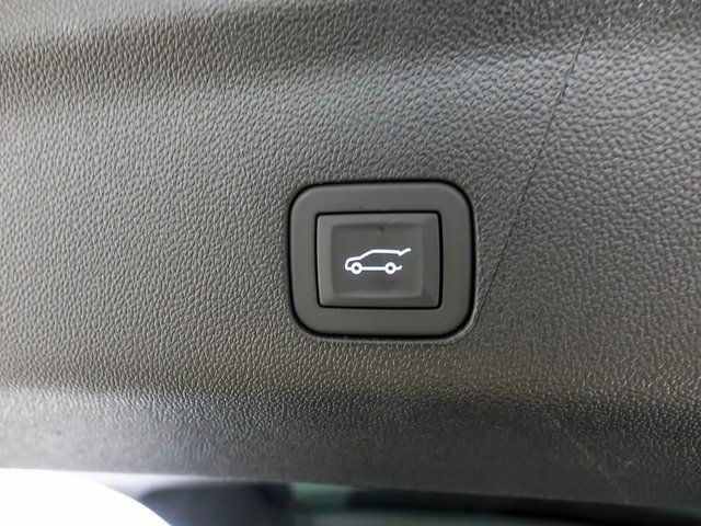 New 2026 Chevrolet Suburban Premier image 28