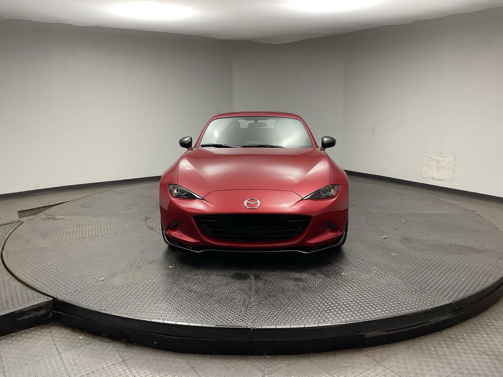 Used 2017 MAZDA MX-5 Miata RF Club RWD image 2