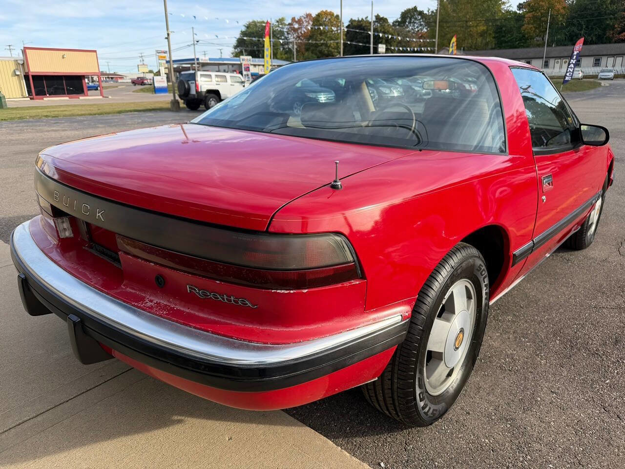Used 1988 Buick Reatta Coupe image 3