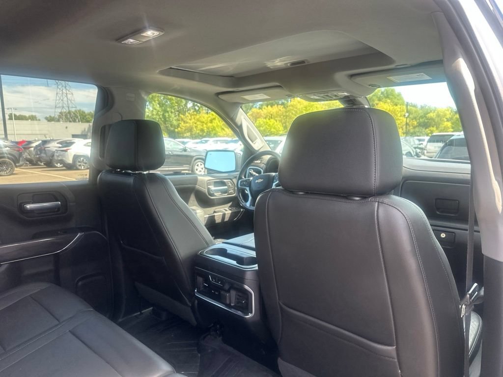 Used 2020 Chevrolet Silverado 1500 LTZ w/ LTZ Premium Package AWD/4WD image 34