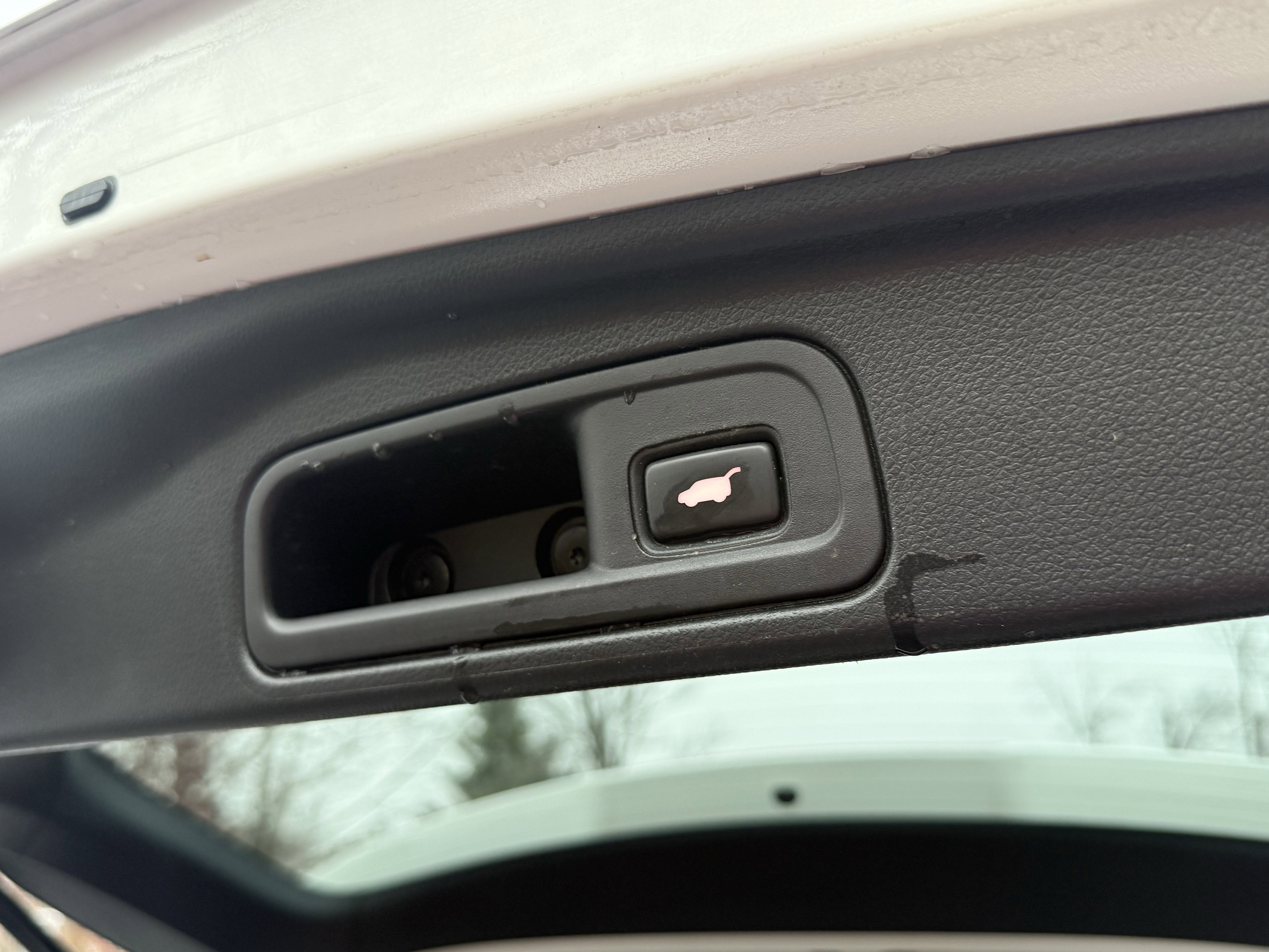 Used 2020 Honda Pilot Touring image 37