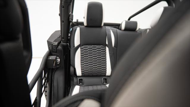 Used 2025 Jeep Gladiator Sport image 43